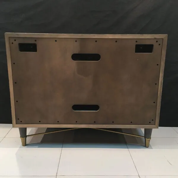 Breck Chest