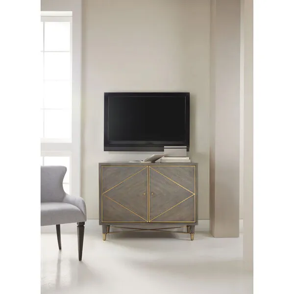 Breck Chest