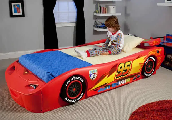 Cars Convertible Toddler-to-Twin Bed