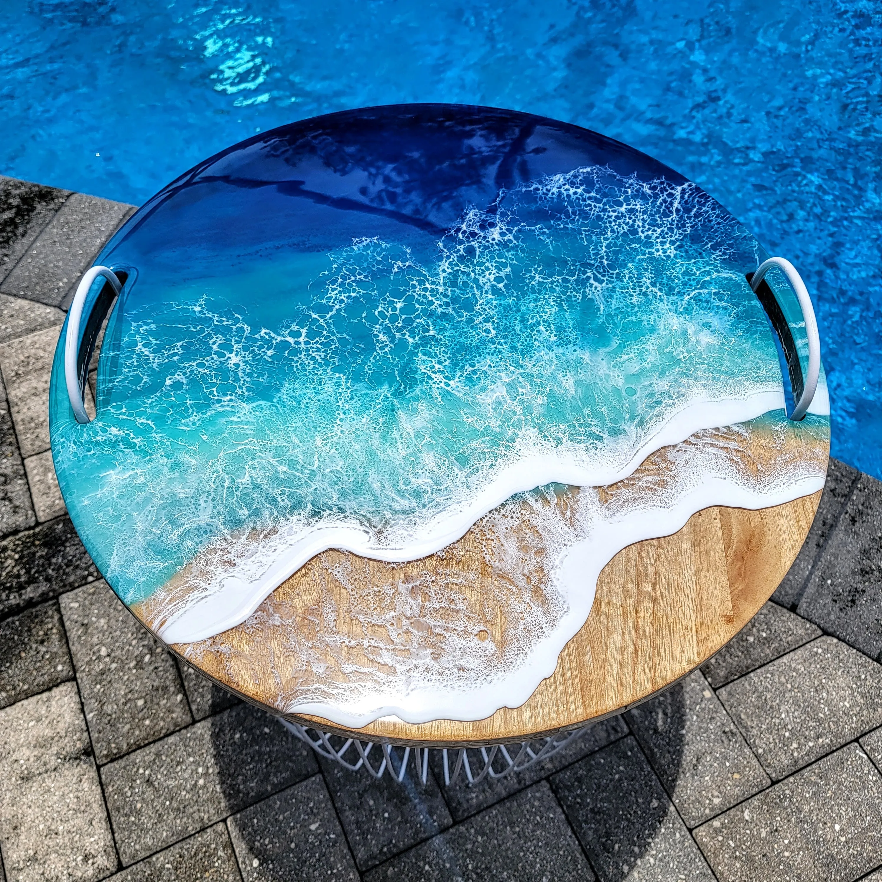 Ocean Wave Storage Basket Table