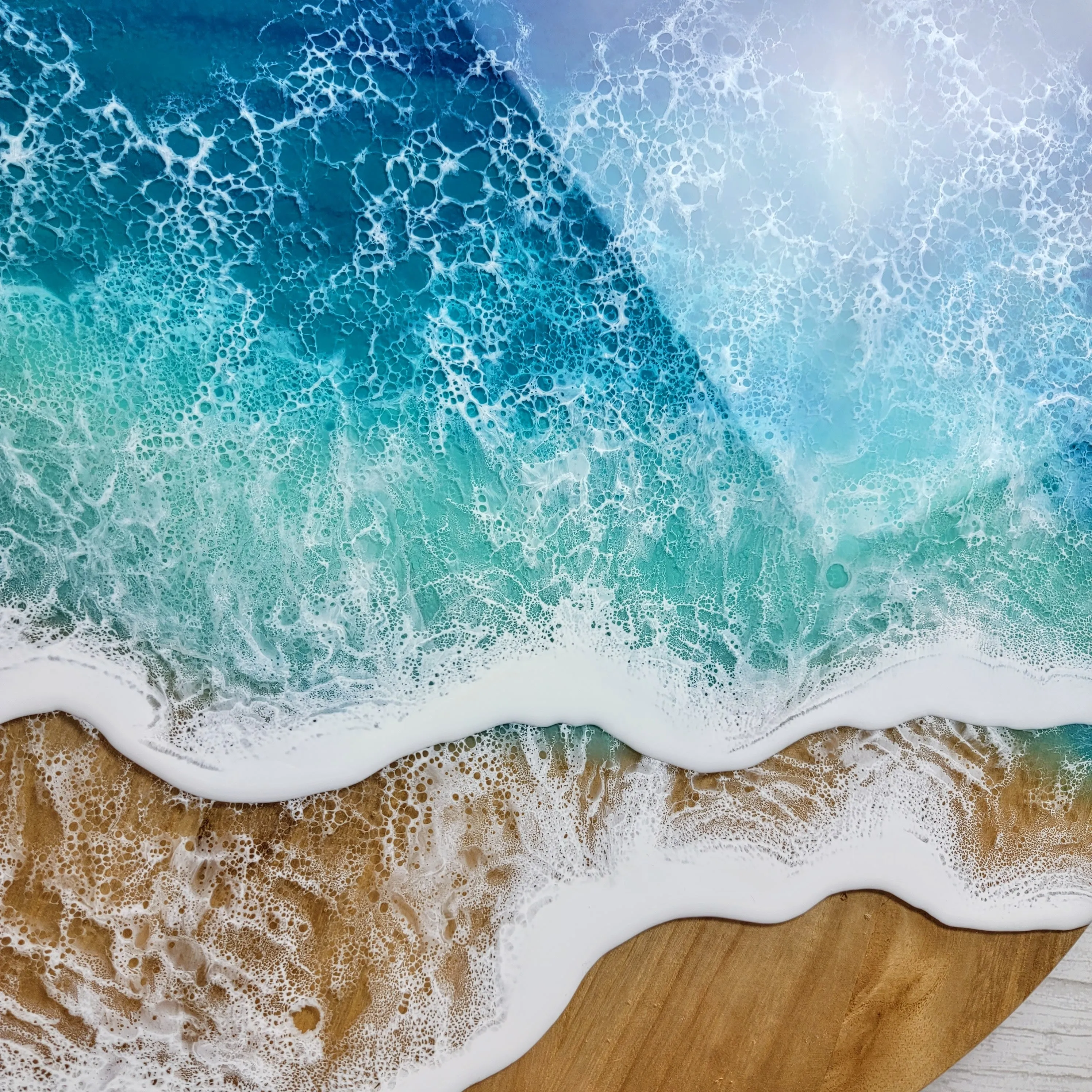 Ocean Wave Storage Basket Table