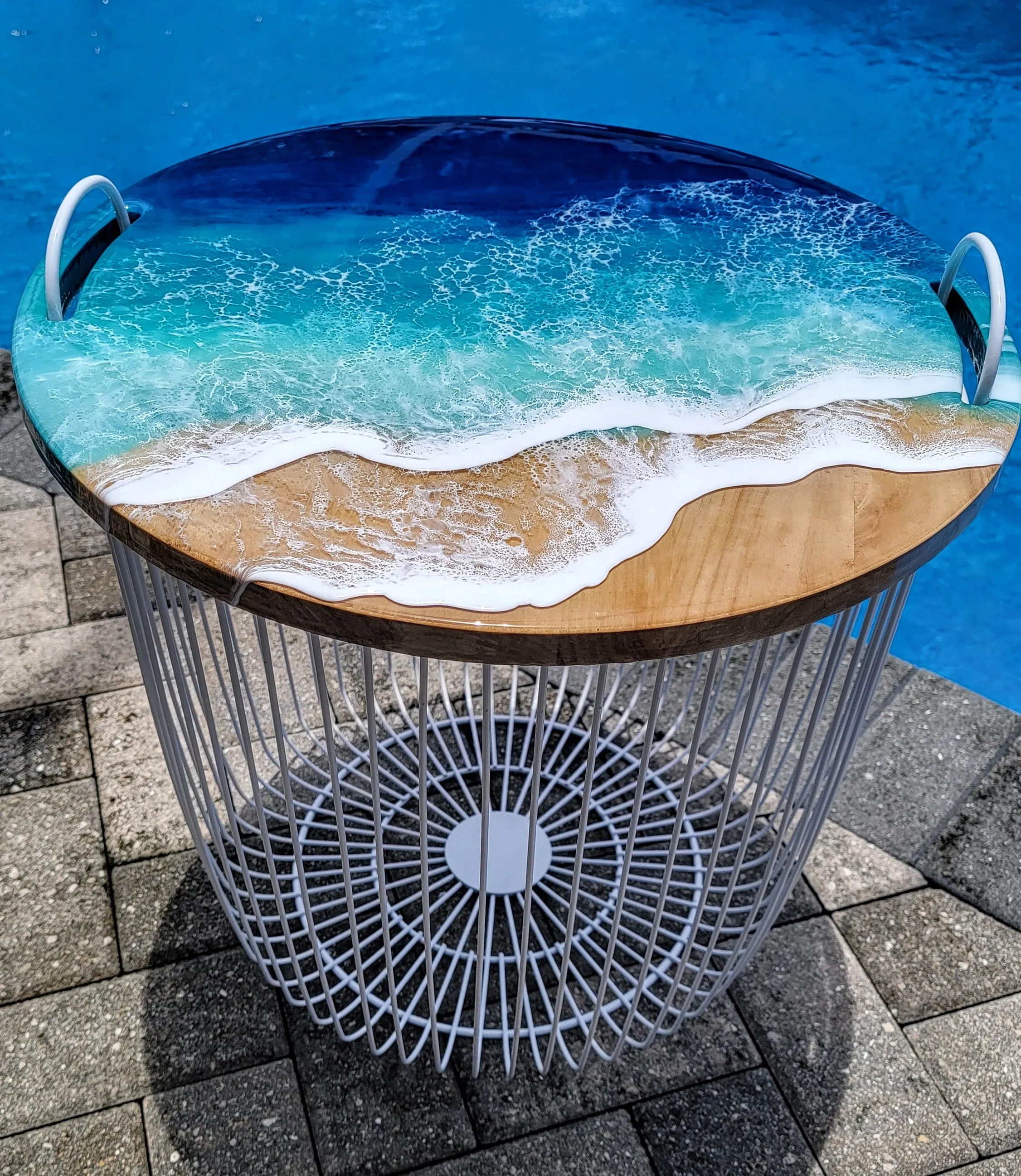 Ocean Wave Storage Basket Table