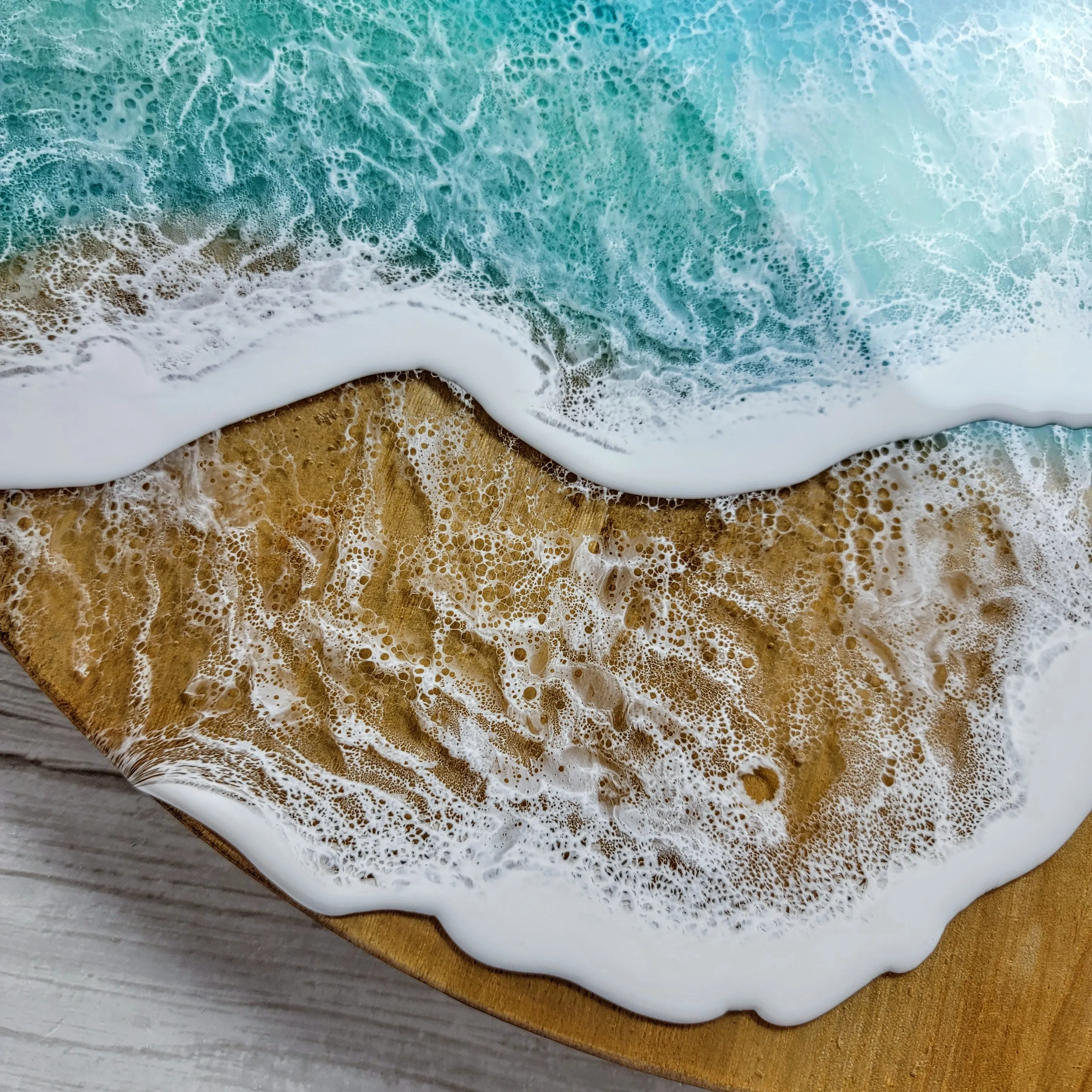 Ocean Wave Storage Basket Table