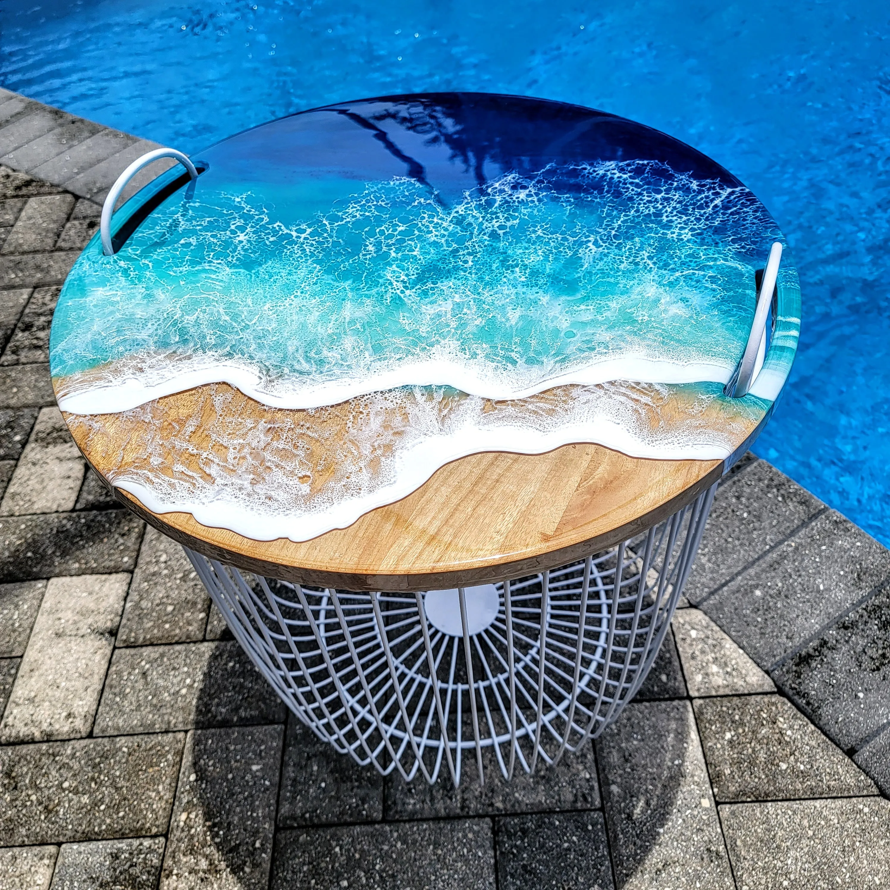 Ocean Wave Storage Basket Table