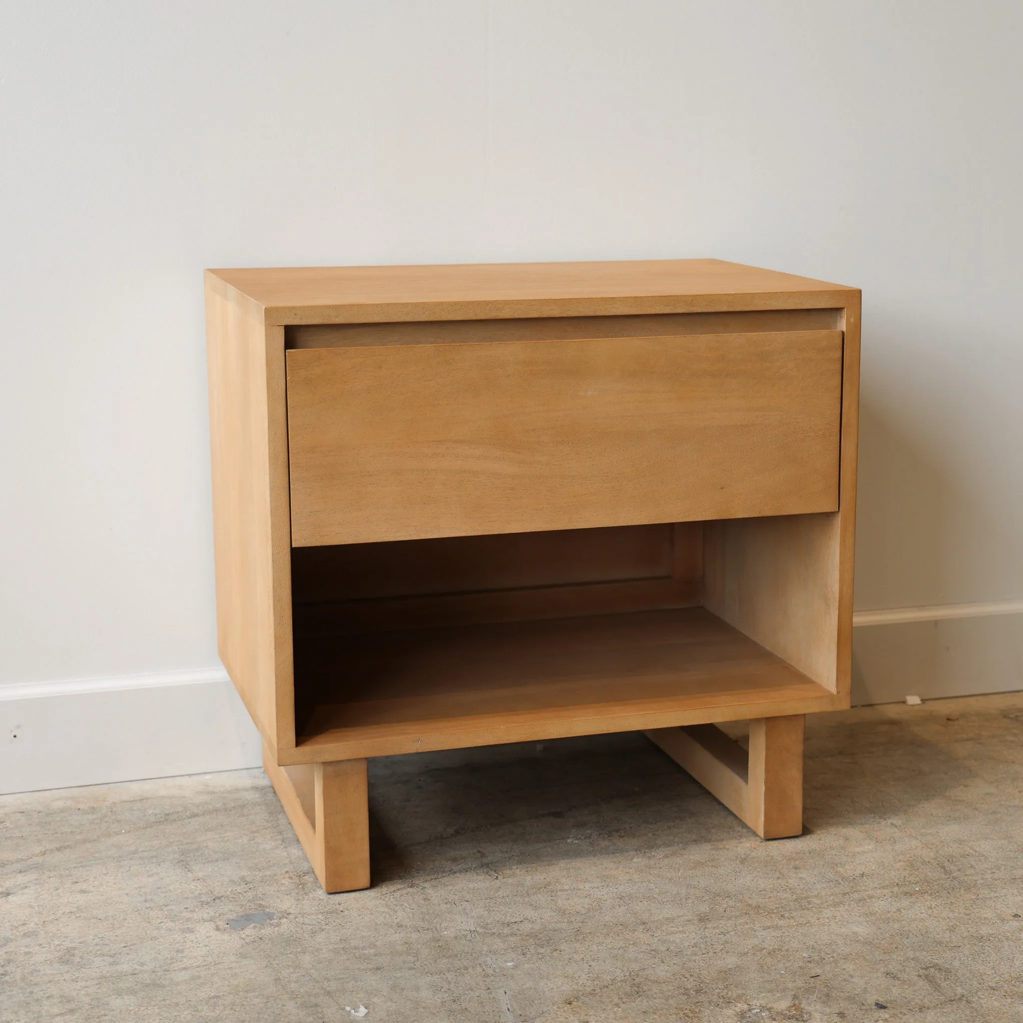 Oslo Nightstand