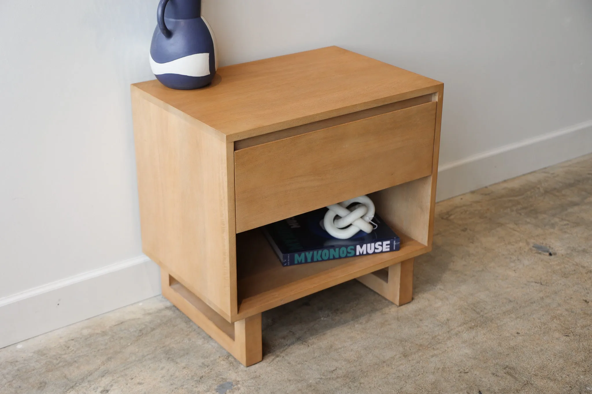 Oslo Nightstand