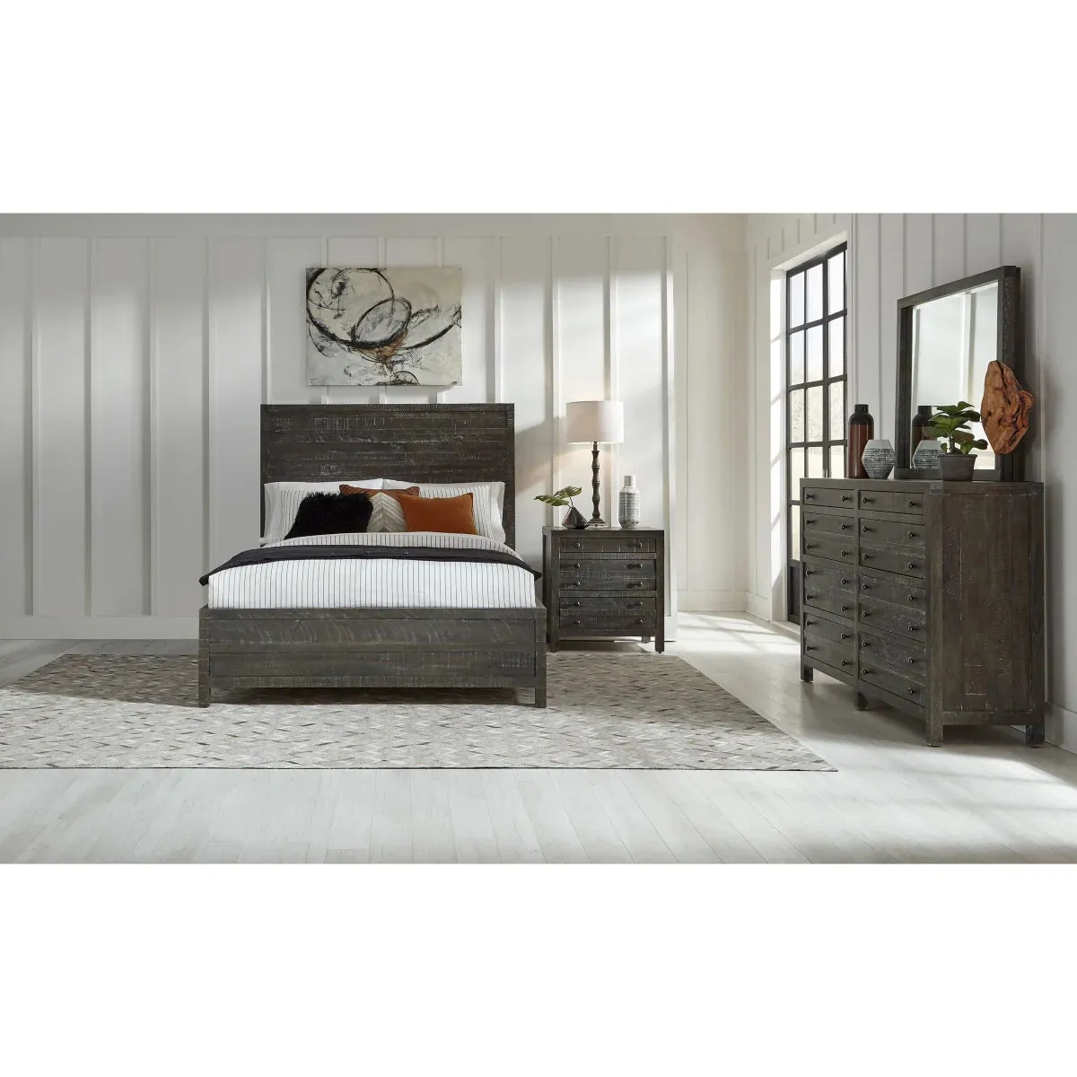Torsten California King Bedroom Collection in Gunmetal
